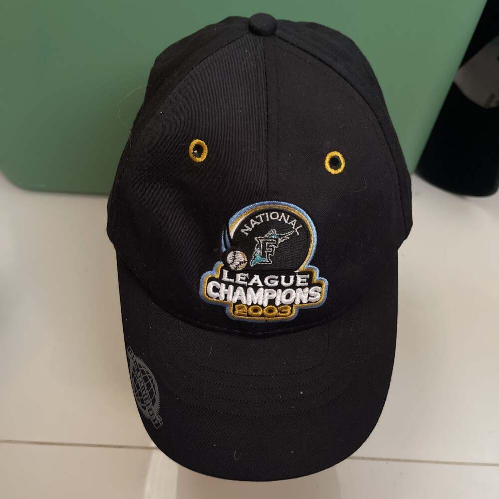 2003 National League Champions Baseball Cap Black